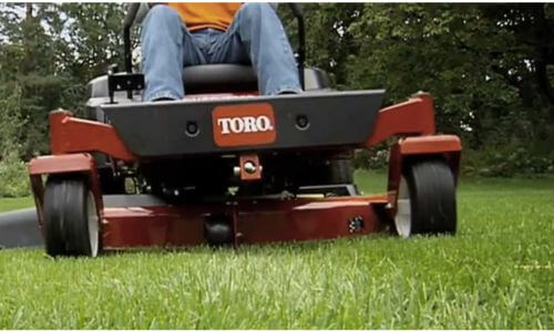 Tracteur de jardin thermique Toro TimeCutter ZS4200S test complet